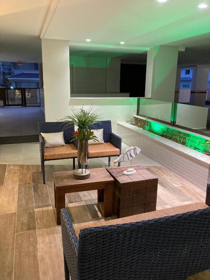 Spazio Di Patricia Governador Celso Ramos Exteriör bild